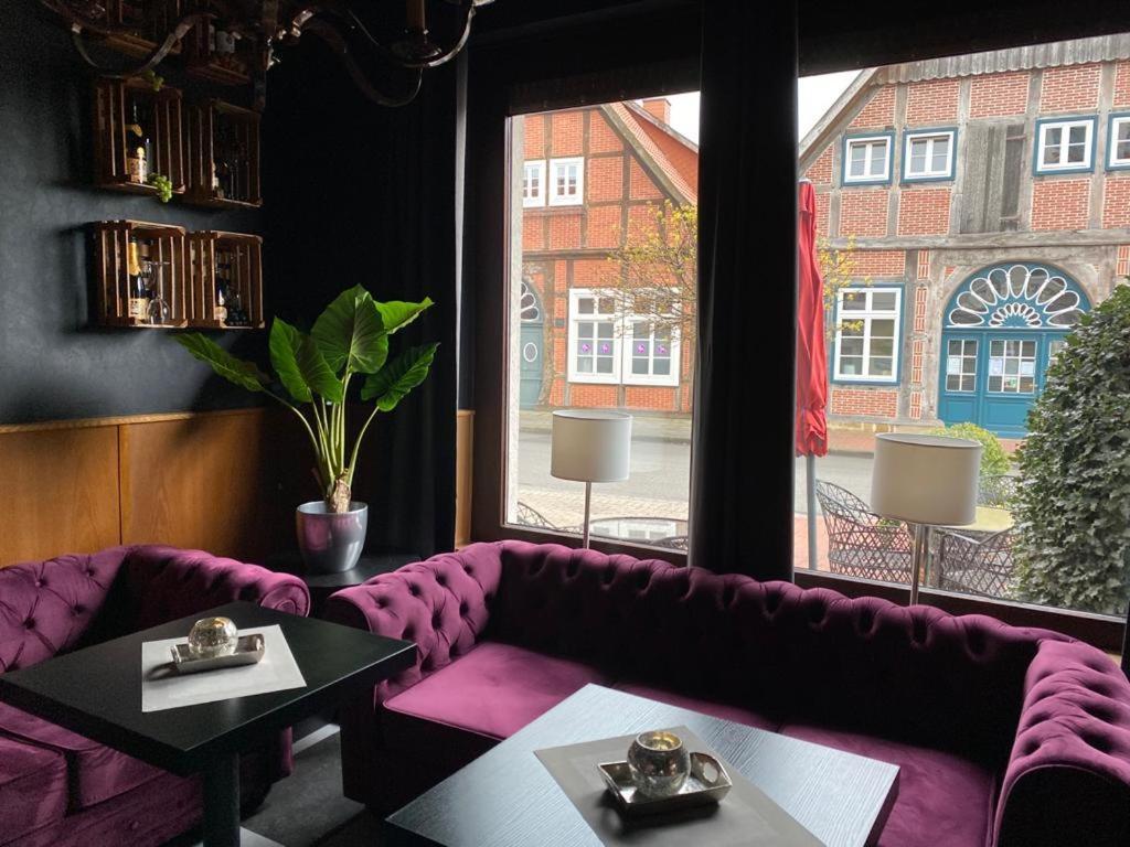 Hotel Niedersachsen 쿼켄브루크 외부 사진
